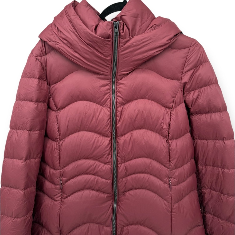 SOIA & KYO Lita-V Sustainable Lightweight Down‎ Coat in Merlot - Size Large - Picture 7 of 13